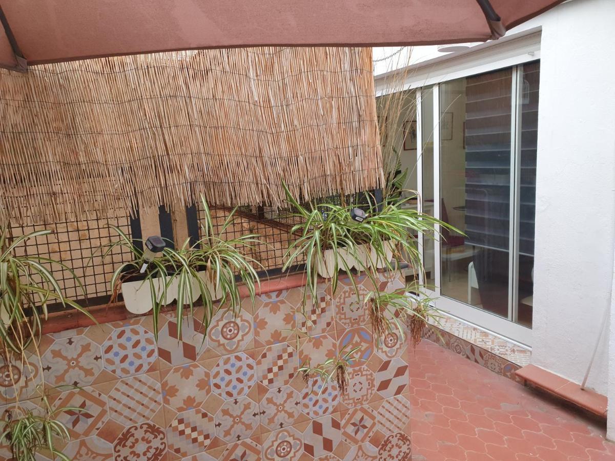 Apartamentos Naranja Y Limon Valencia Eksteriør billede