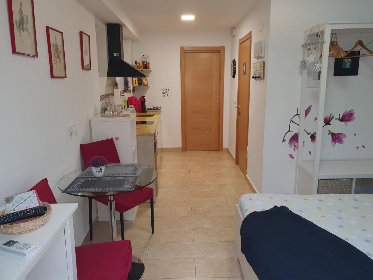Apartamentos Naranja Y Limon Valencia Eksteriør billede