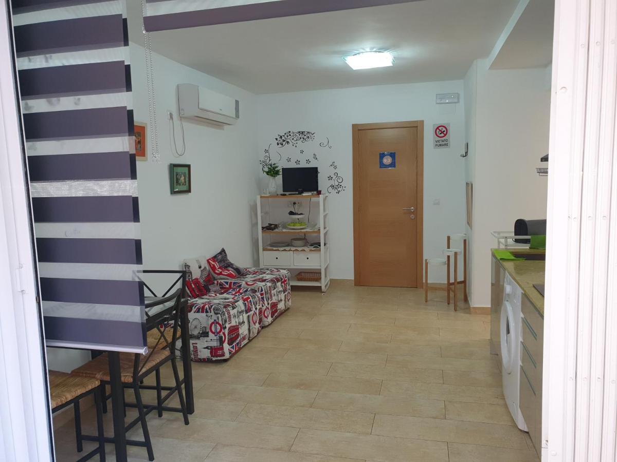Apartamentos Naranja Y Limon Valencia Eksteriør billede